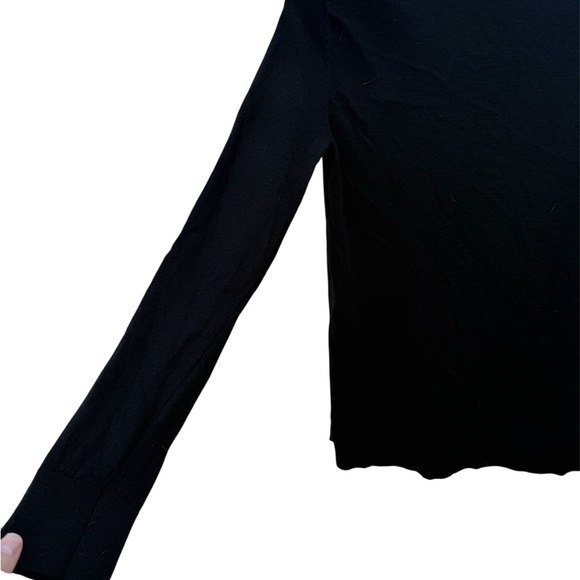 Katherine Barclay 100% Merino Wool Black Long Sleeve V Neck Sweater Top Size XS - Picture 6 of 10